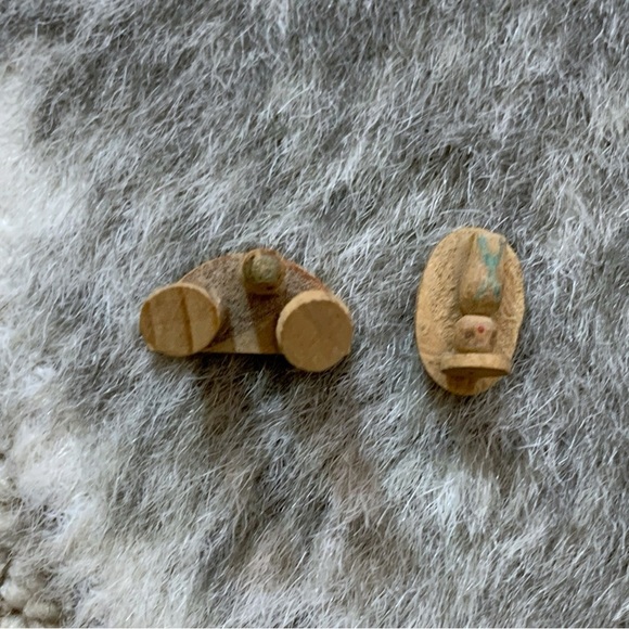 Vintage Tiny Miniature Holy Family - Picture 7 of 10